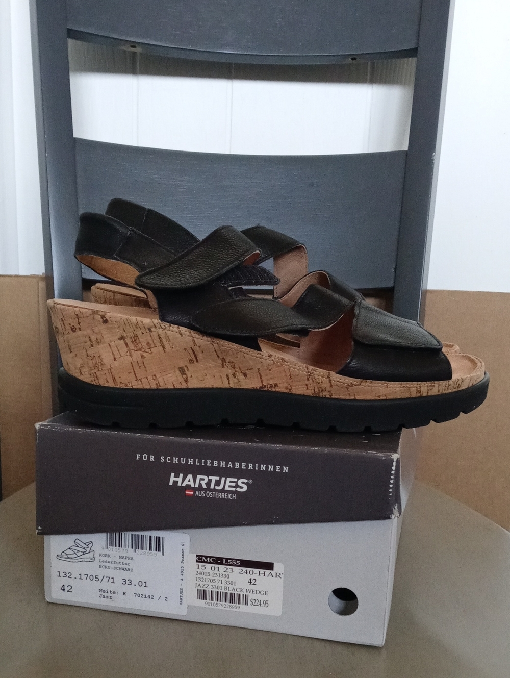 Hartjes Black Leather Wedge Sandals